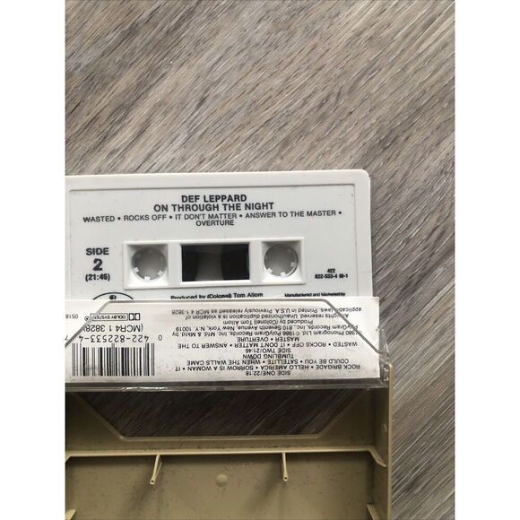 DEF LEPPARD "ON THROUGH THE NIGHT" CASSETTE TAPE 1986 ROCK MERCURY - Picture 5 of 5
